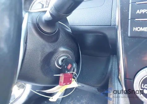 2014 Toyota Camry Se z USA, uszkodzony, nr VIN 4T1BF1FK0EU804056